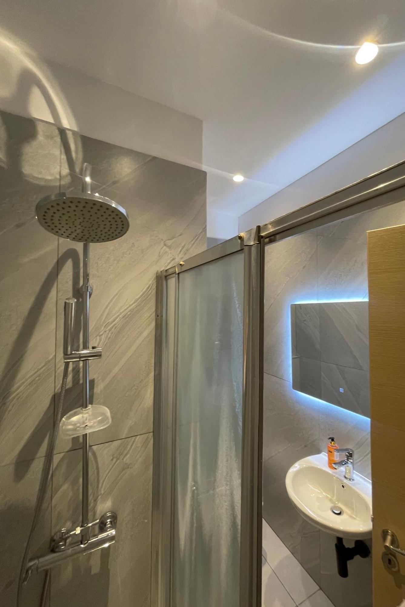 Pog Apartments Tiran Dış mekan fotoğraf
